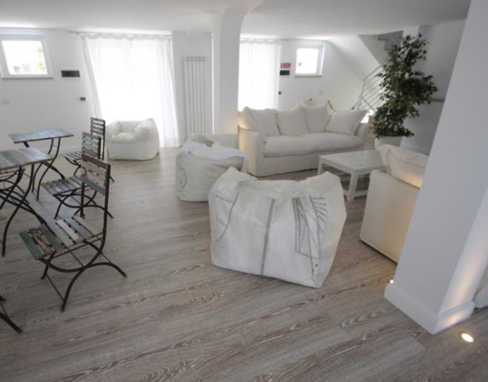 Pavimenti in PVC, laminato e legno